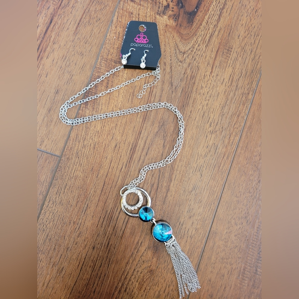 Paparazzi Silver Necklace with Blue Accents